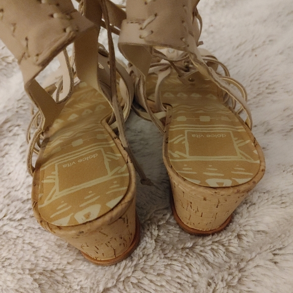 Dolce Vita Sandy Suede Criss Cross Strappy Wedge Sandals Size 9 - Picture 3 of 7